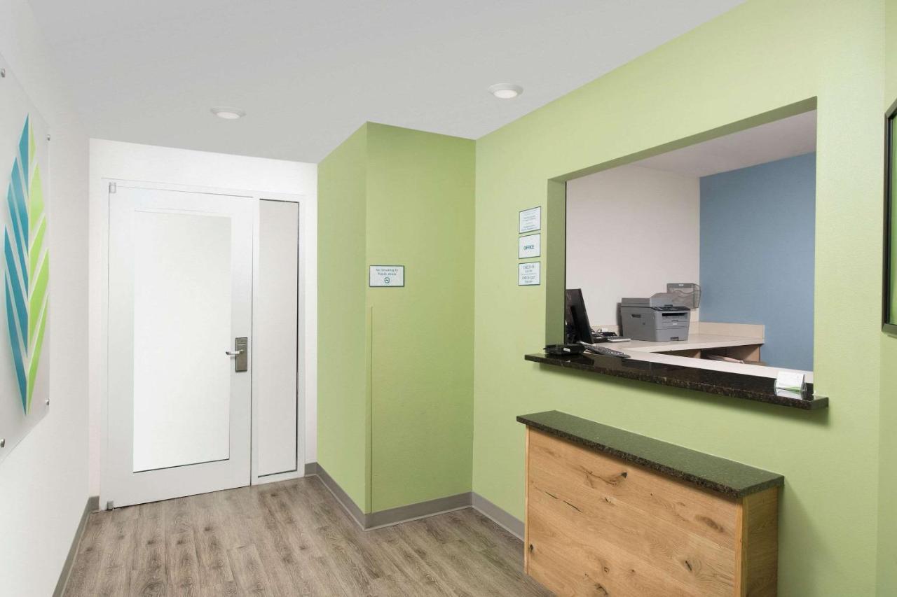 Woodspring Suites Midland Kültér fotó