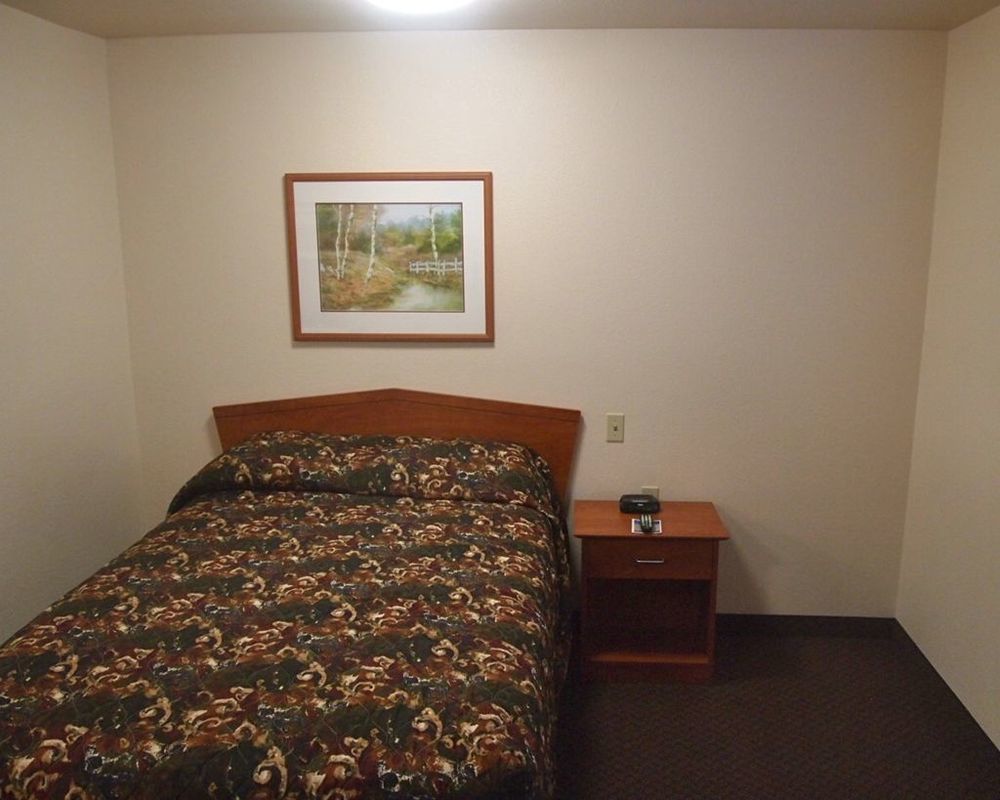 Woodspring Suites Midland Szoba fotó
