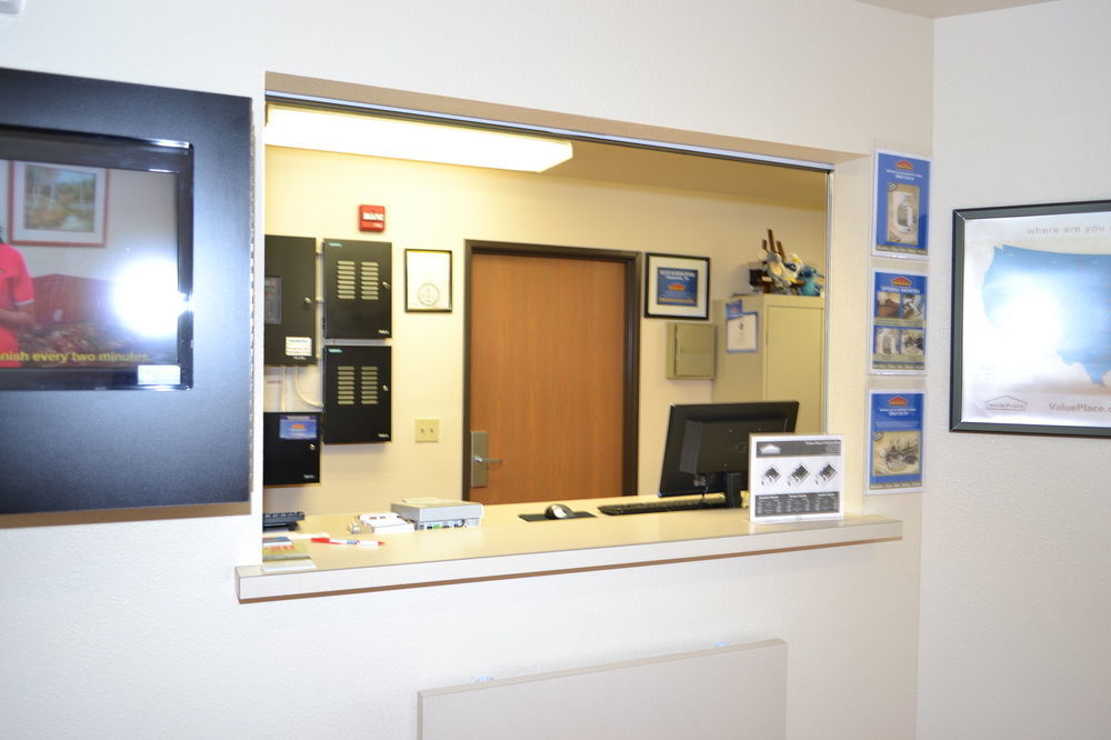 Woodspring Suites Midland Kültér fotó