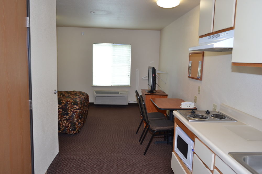 Woodspring Suites Midland Kültér fotó
