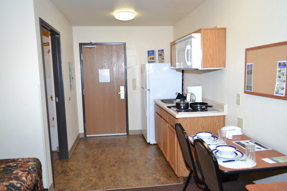 Woodspring Suites Midland Kültér fotó