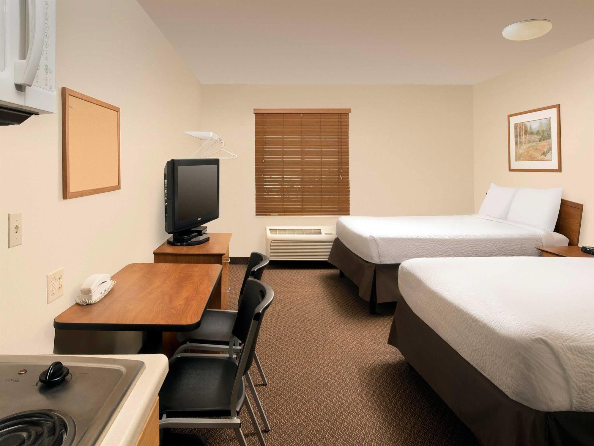 Woodspring Suites Midland Kültér fotó